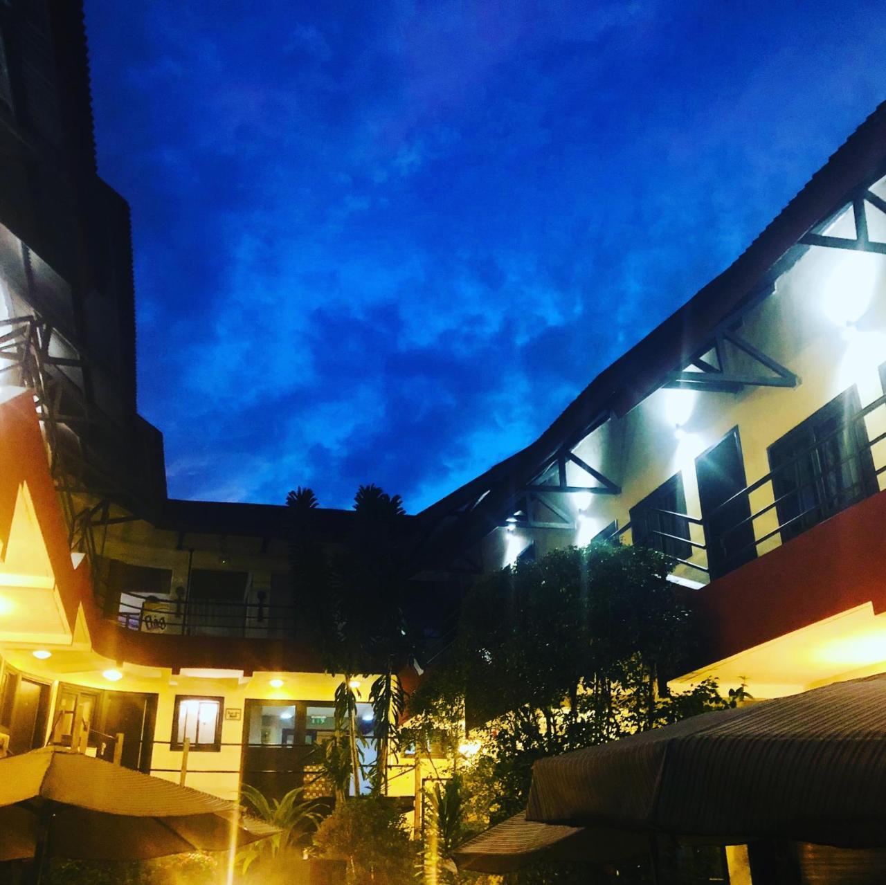 Detente Hotel Αμπιτζάν Εξωτερικό φωτογραφία
